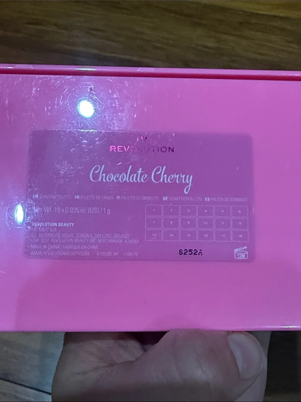 Bundle make up Chocolate Cherry eye shadow Revolution Palette+maybelline +others